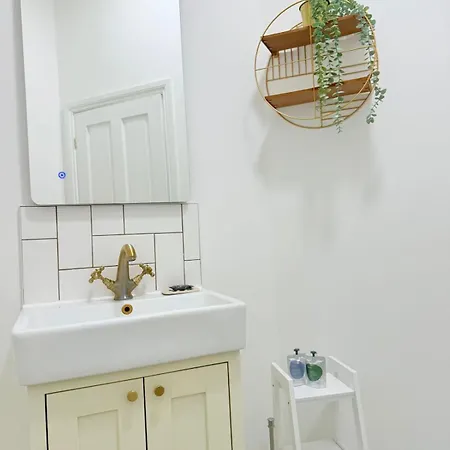 Апартаменты The Platform Penthouse - 3 Bedroom - Sleeps 6 Солтберн-бай-те-Си